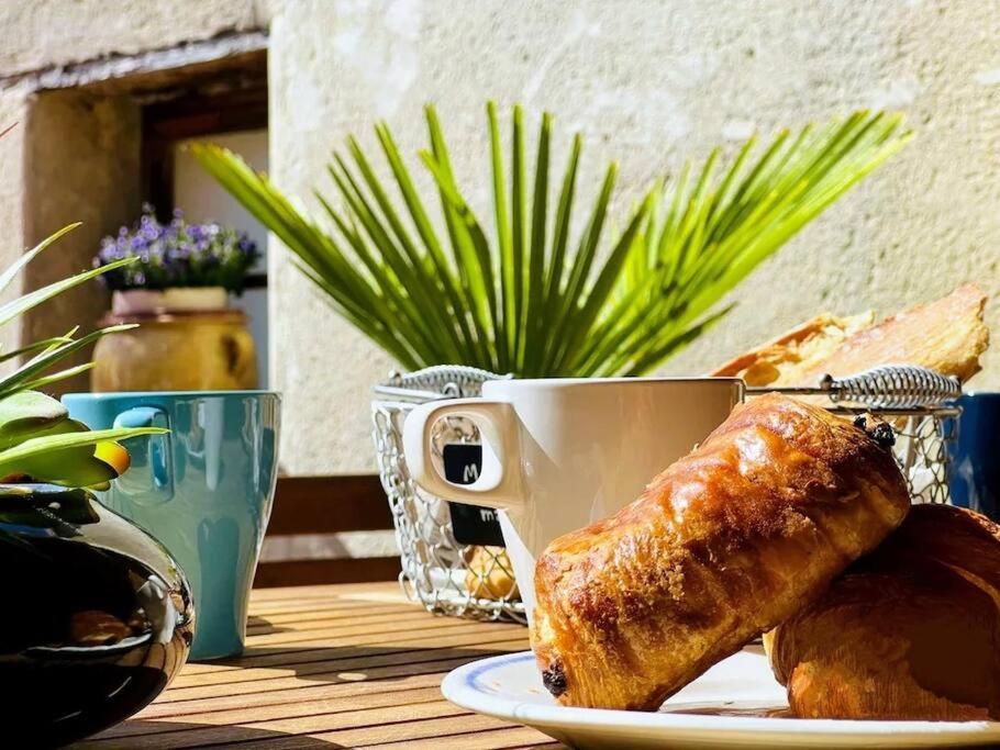 La Terrasse D'Olea, Au Coeur Du Village Buis-les-Baronnies Eksteriør billede
