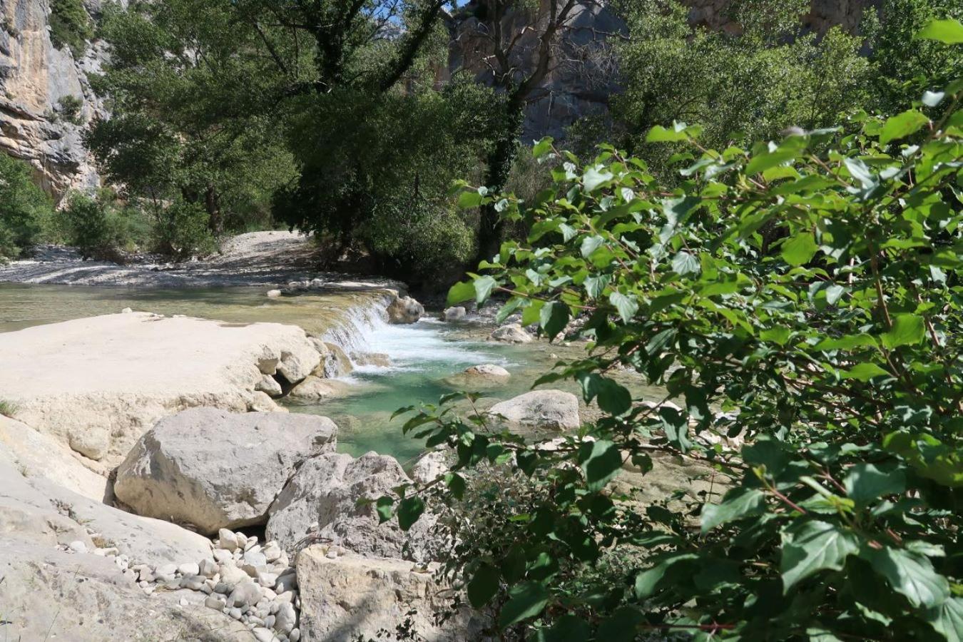 La Terrasse D'Olea, Au Coeur Du Village Buis-les-Baronnies Eksteriør billede